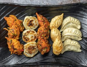 Momos